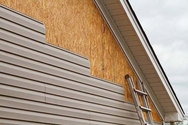 Trusted Emergency Siding Repair service in Collinsville, IL - Squared Siding